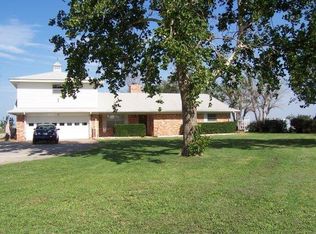 1 Route Box #178, Hydro, OK 73048