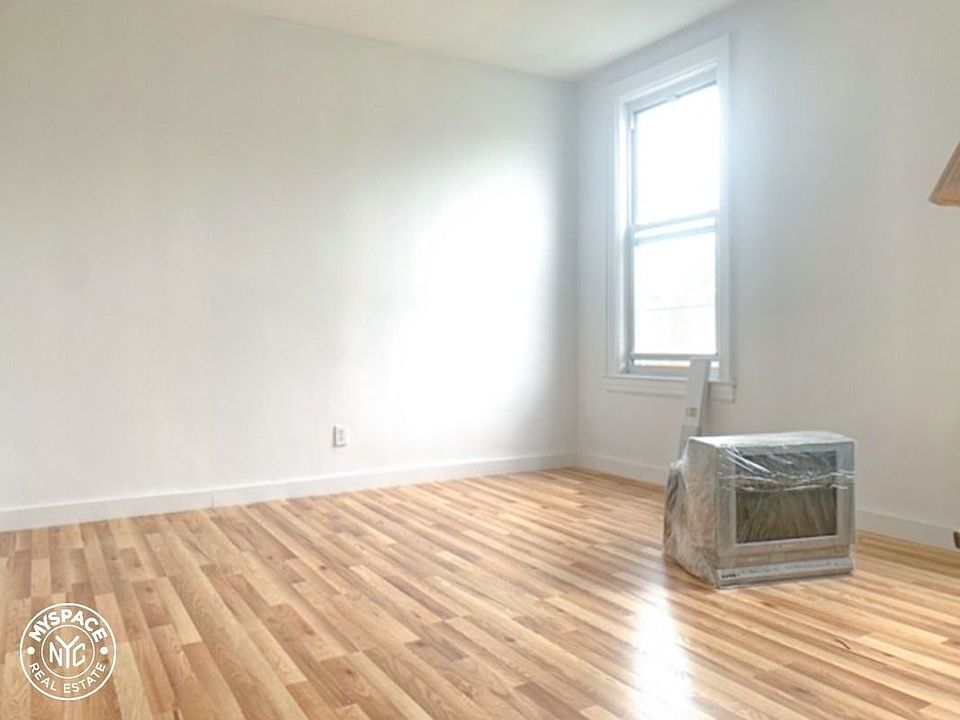 1st image of 411 Stockholm St #4D