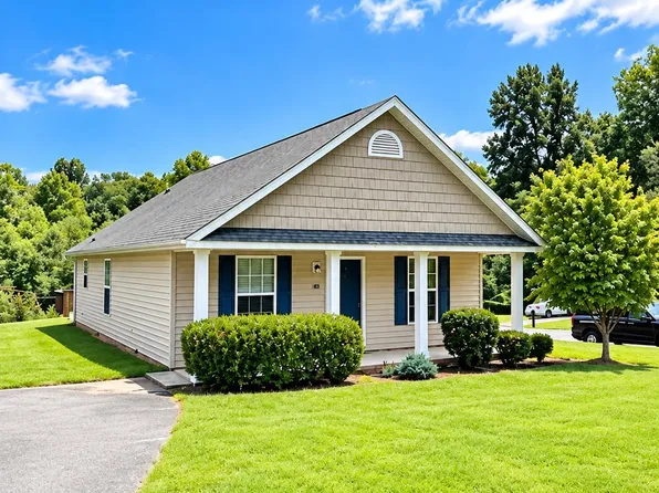 148 New Towne Rd, Lynchburg, VA 24502