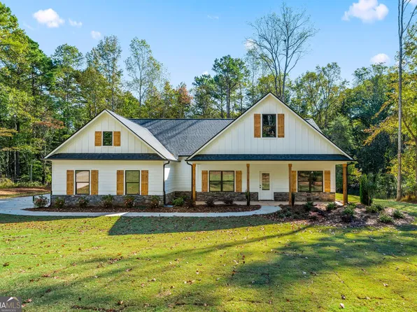 5544 State Route 101 N, Dallas, GA 30132