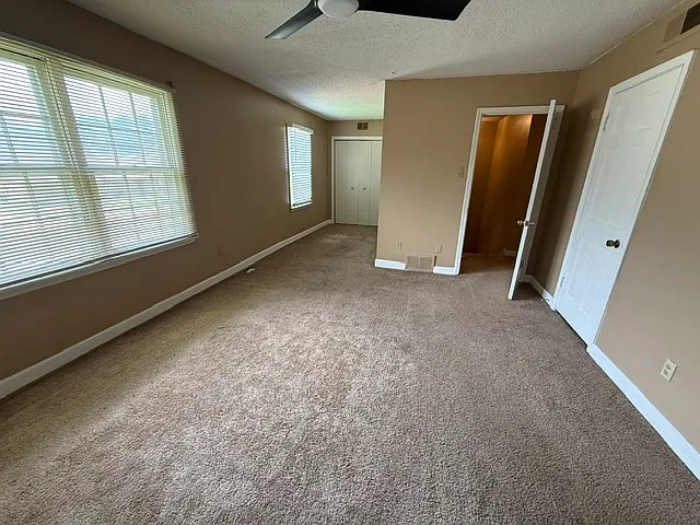 3362 Cristil St — Photo 2