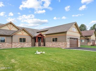 24 Bellflower Ct, Blanchard, ID 83804