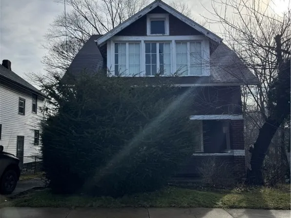 1041 Diagonal Rd, Akron, OH 44320