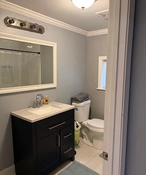 176 Racine St SW — Photo 8
