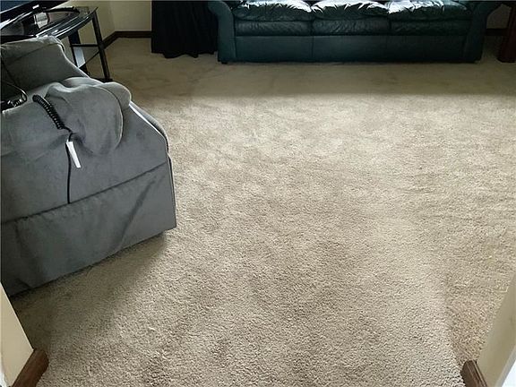 4th image of Country Club Meadows Pl