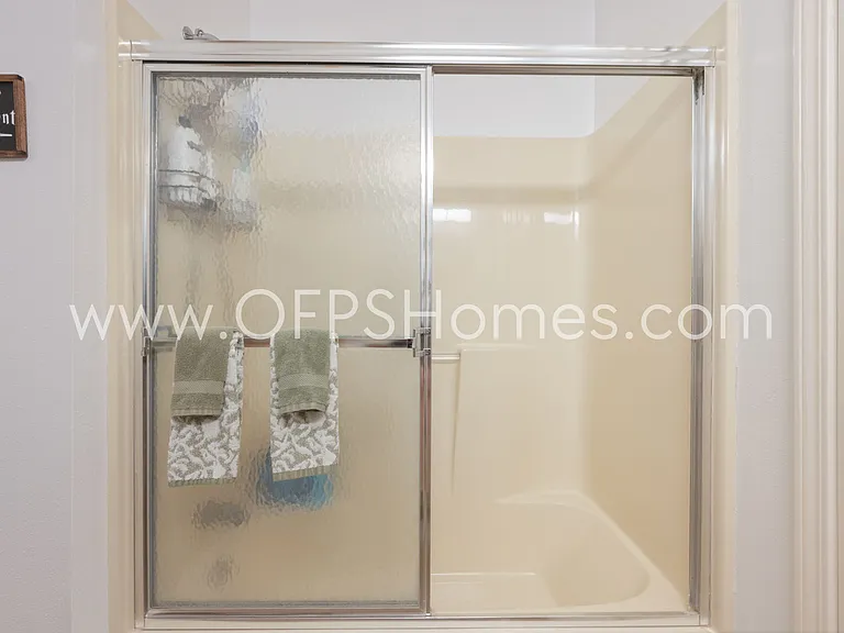 319 Sailfish Cir — Photo 25