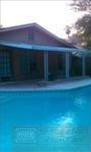 2nd image of 2625 Poinciana St