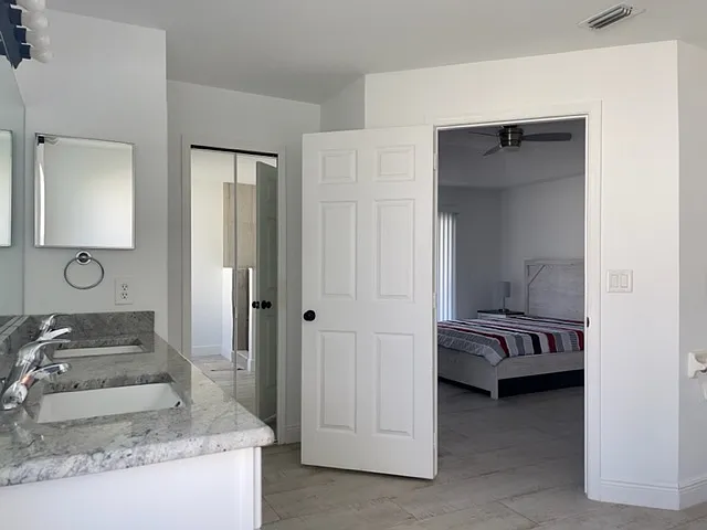 1088 Woodsmere Pkwy — Photo 10
