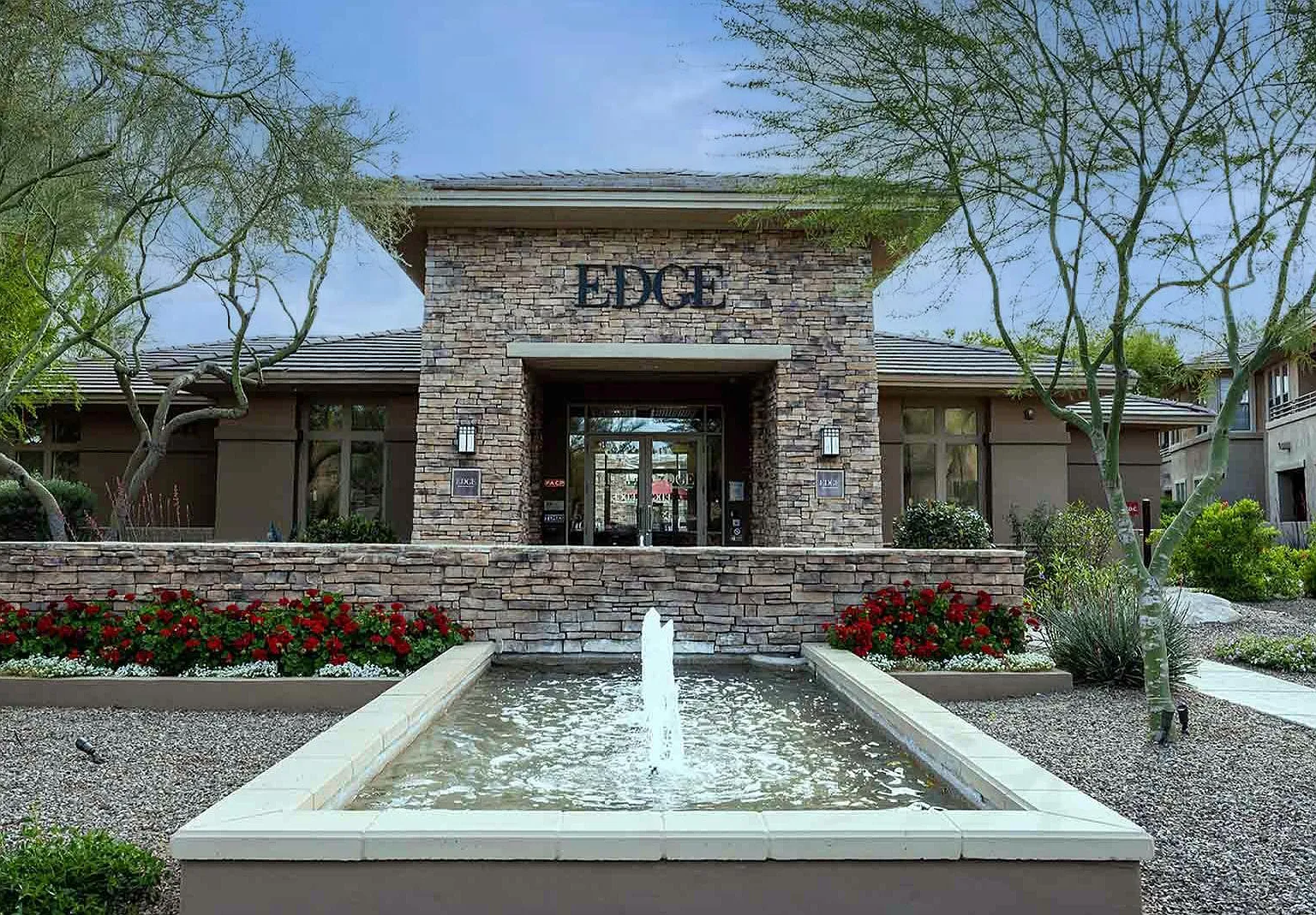 1 bed, 1.0 bath, 798 sqft, $1,650 — Photo 1