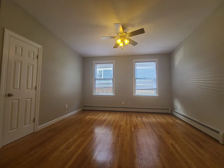 9 Vinton St #1 — Photo 12