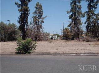 808 Vaughn St, Hanford, CA 93230