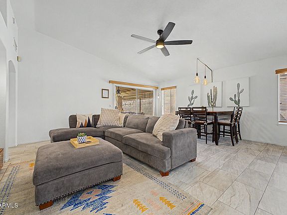 5th image of 1820 S BRIGHTON Circle