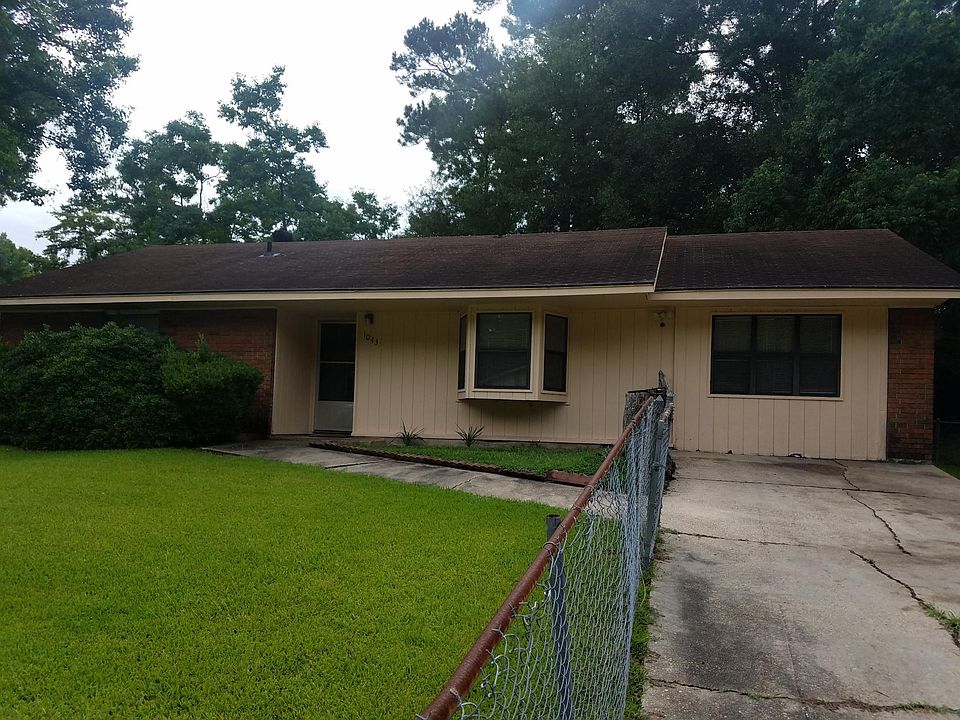1st image of 1043 Westwood Dr