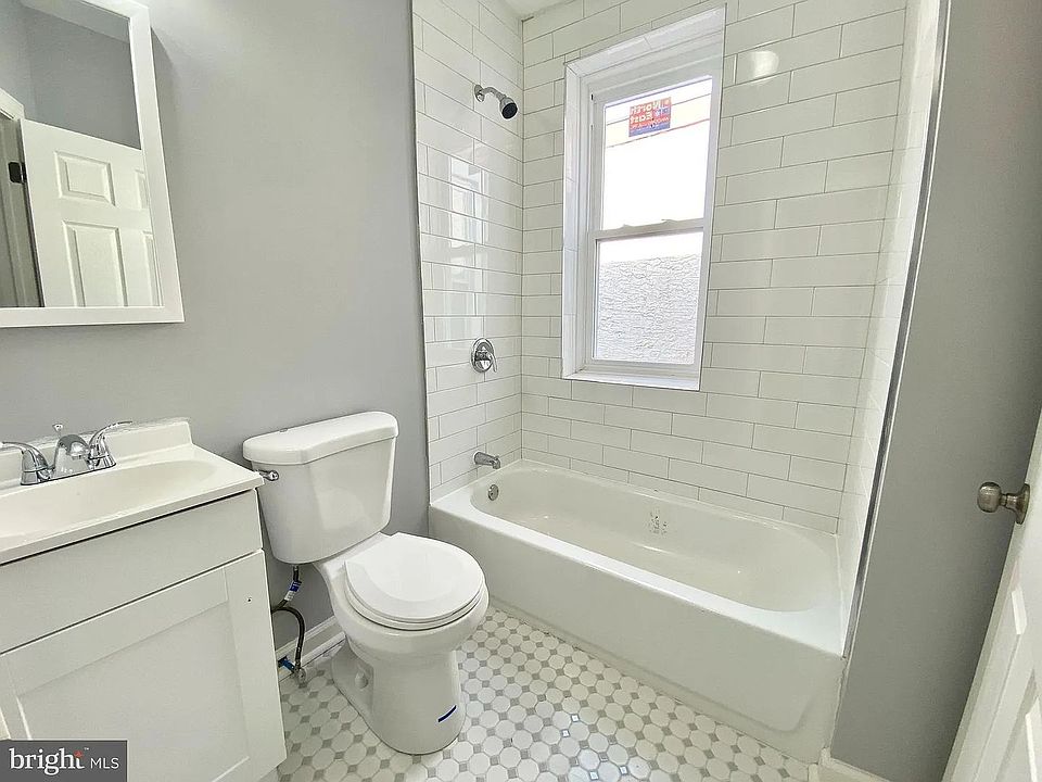 1st image of 2922 W Norris St