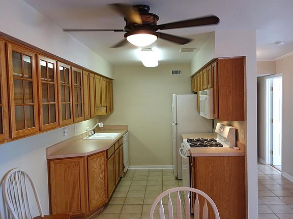 5th image of 1617 N Windsor Dr APT 308