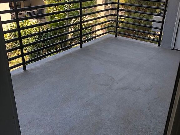 5th image of 4525 N 22nd St Unit 306
