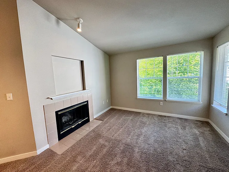 7711 NE 175th St #E301 — Photo 5