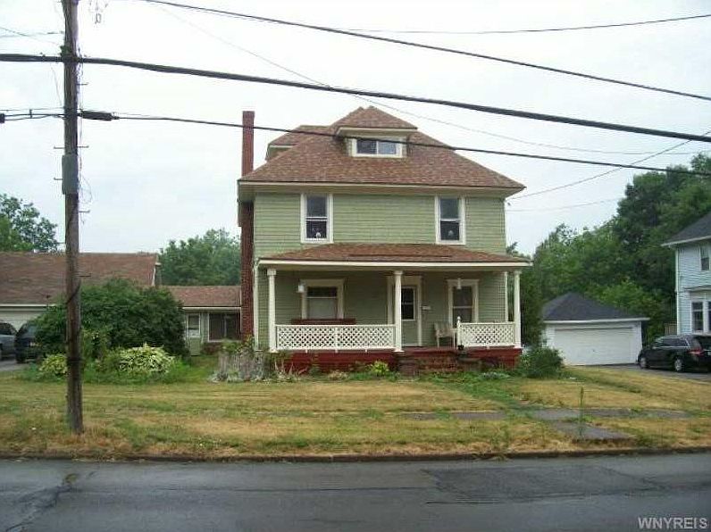 1st image of 91 S Main St