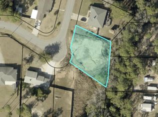 2518 Weeping Willow Ln, Navarre, FL 32566