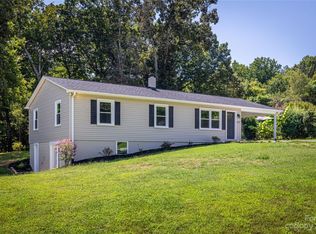 132 Piercy Ave, Morganton, NC 28655