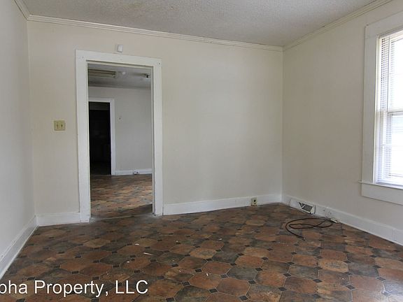 4th image of 203 McGarity St