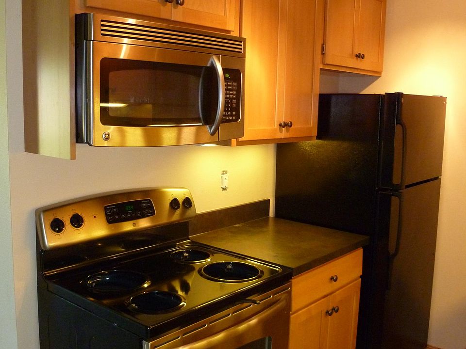1st image of 13407 Greenwood Ave N #115C