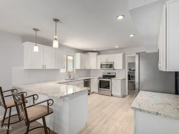 10414 E FLINTLOCK Drive, Sun Lakes, AZ 85248