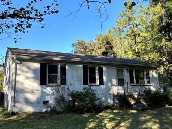 4647 Poorhouse Rd, Victoria, VA 23974