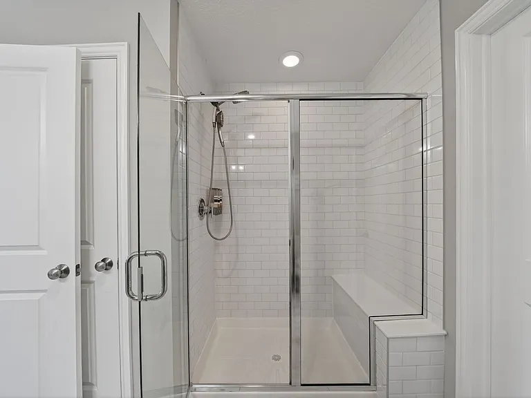 3805 Mantle Dr — Photo 32