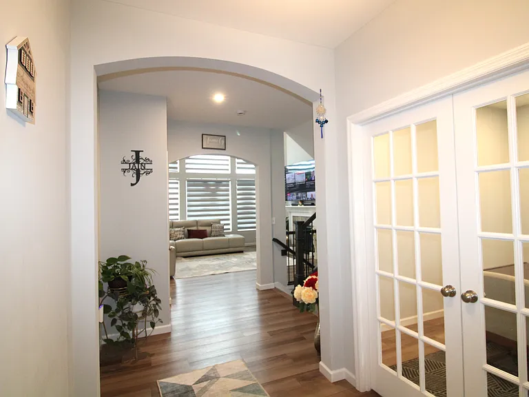 818 Memsie Dr — Photo 6