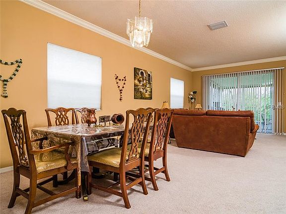 4th image of 27337 Coral Springs Dr