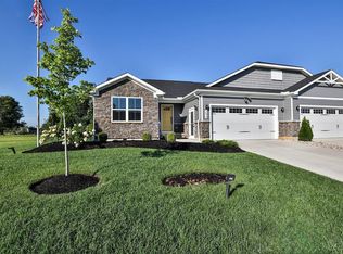 1253 Cavanaugh Ln, Harrison, OH 45030