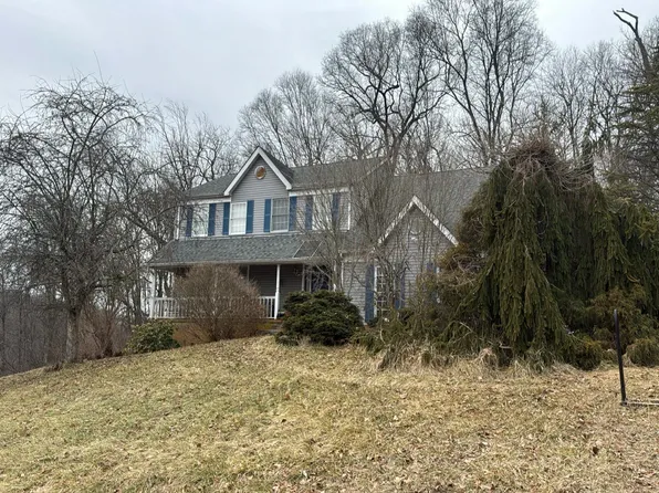 12 Scotts Manor Ct, Freeland, MD 21053