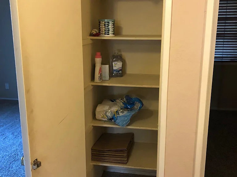 1156 Burroughs Ct — Photo 8