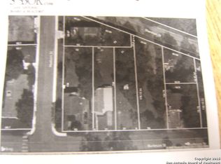 1811 Burleson, San Antonio, TX 78202