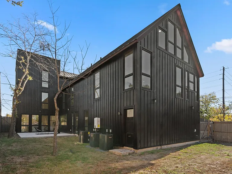 3814 Wadford St — Photo 37