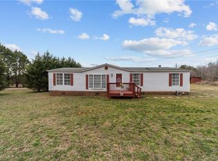 6180 Post Rd, Thomasville, NC 27360