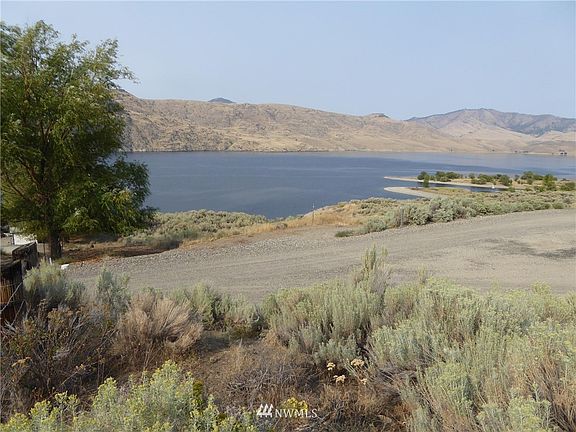 2nd image of 4934 Plum Point E
