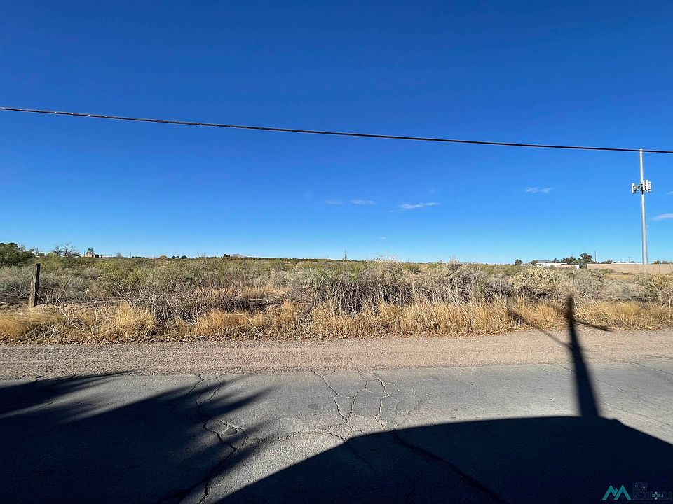 2nd image of S 8th St
