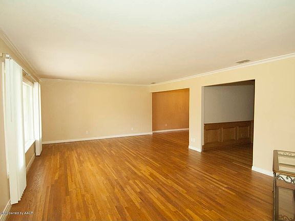 4th image of 107 Parkview Dr