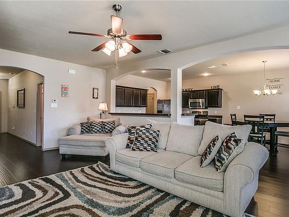 4th image of 5801 Grenada Ct