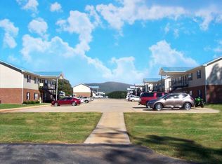 25 Ryleigh Ln APT B, Anniston, AL 36207