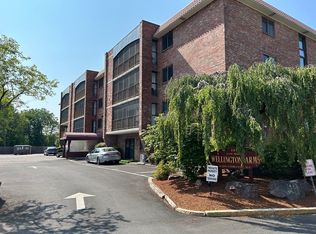 111 Devir St APT 402, Malden, MA 02148