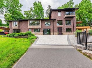 8949 Mississauga Rd, Brampton, ON L6Y 0C2