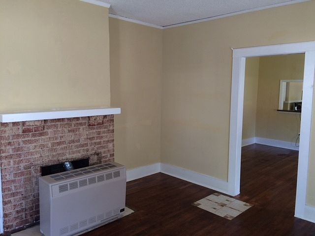2nd image of 1459 Lyndale Ave Unit 1