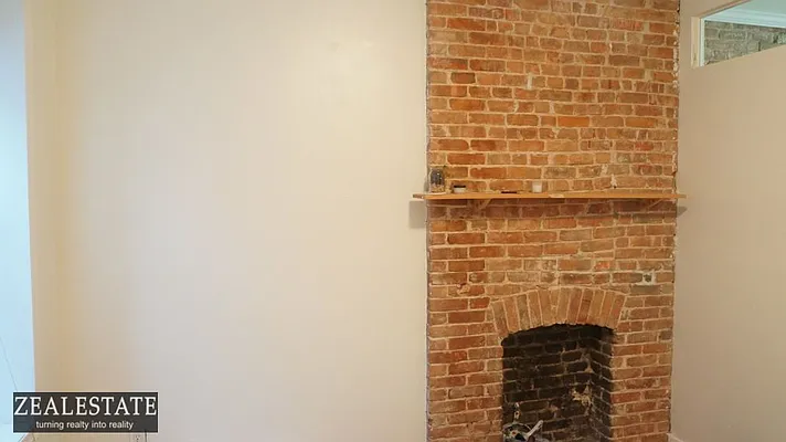 Rented by ZealEstate Group Inc | media 12