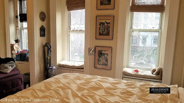 Rented by ZealEstate Group Inc | media 30