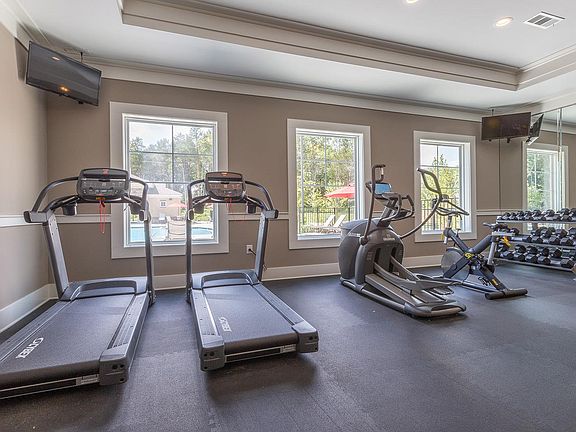5th image of 5405 Pisano Dr #139