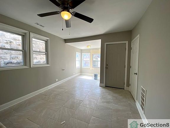 2nd image of 9116 S Woodlawn Ave #2