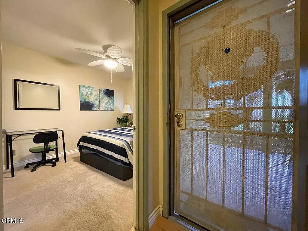 2 bed, 2.0 bath, 942 sqft, $3,200 — Photo 3